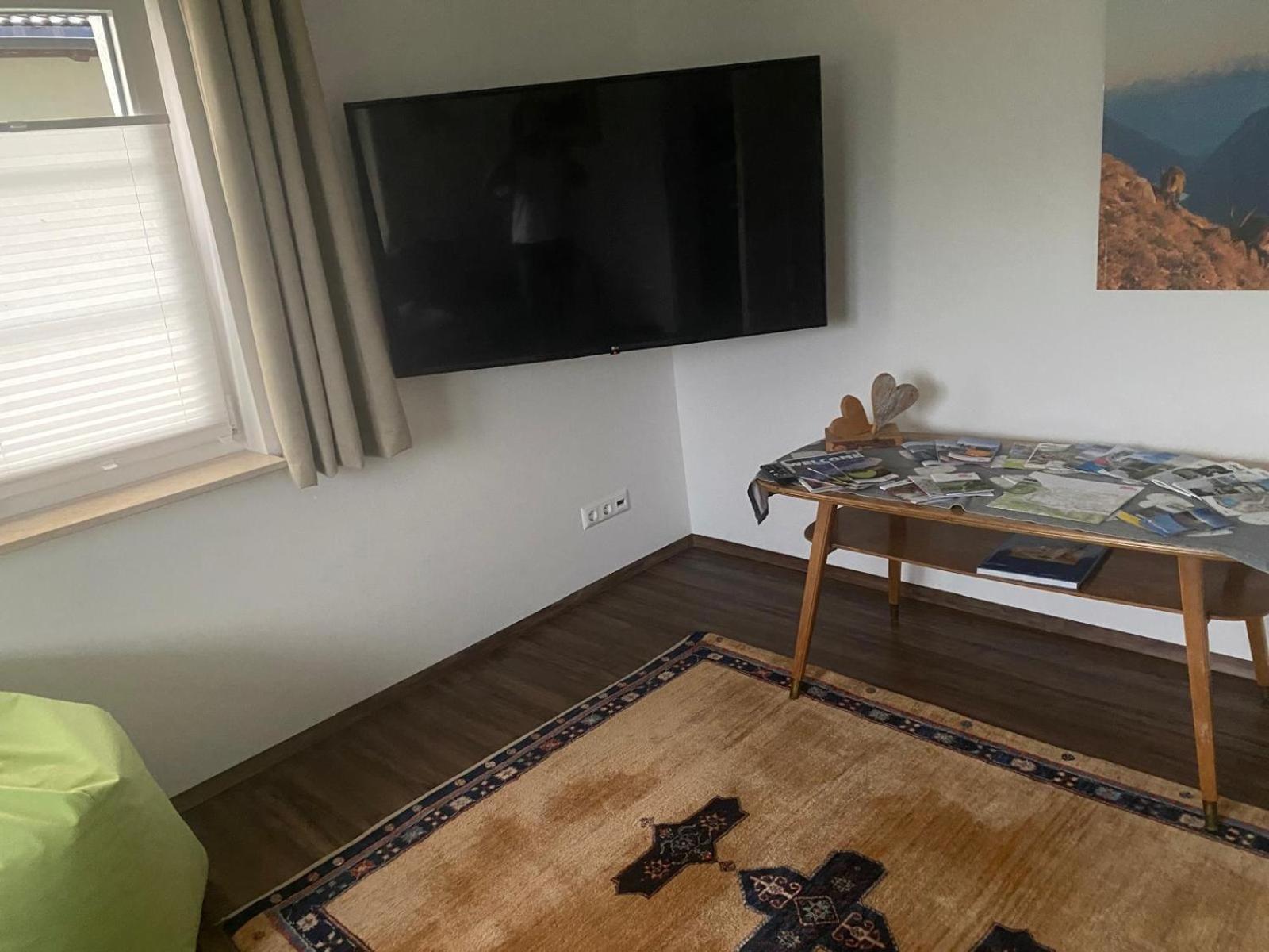 Wohnung Mit Garten Und Panoramablick In إنسبروك المظهر الخارجي الصورة